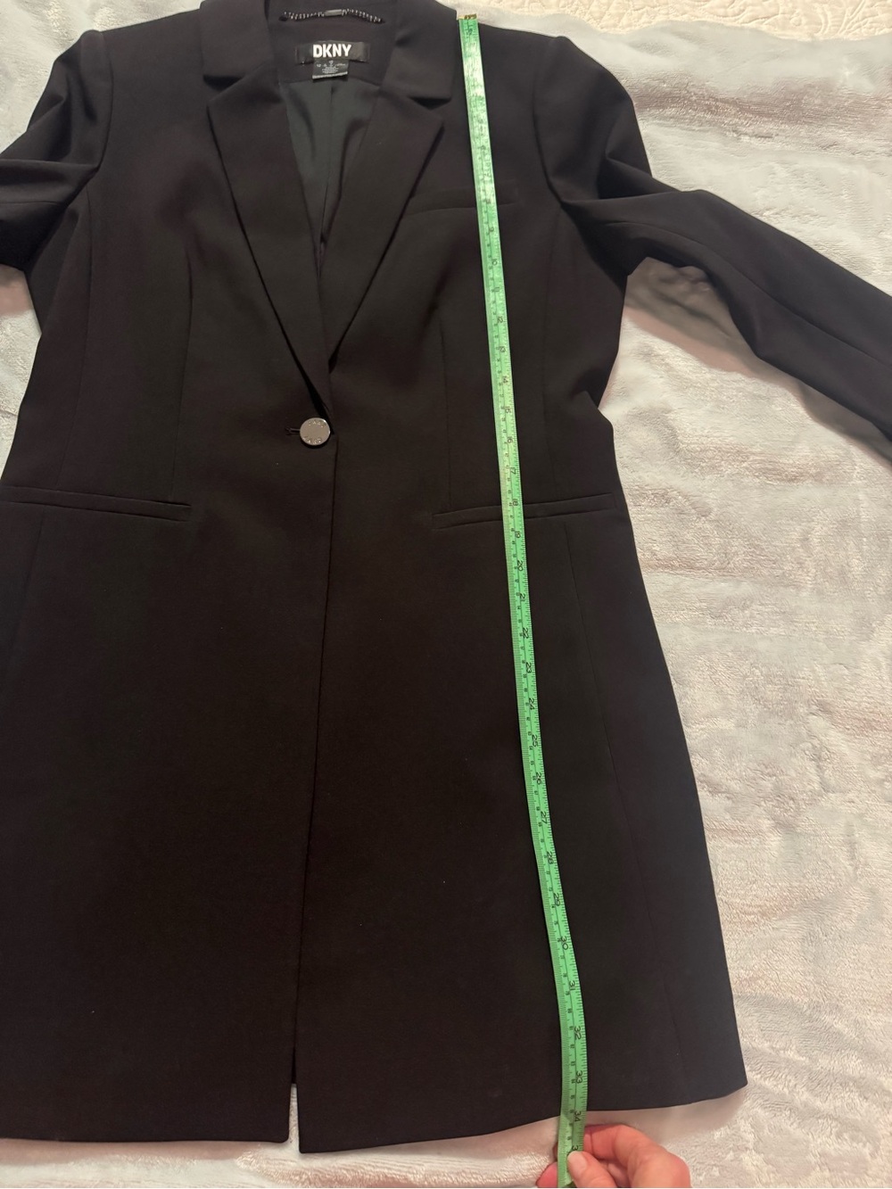 DKNY Black Single-Button Longline Blazer - Picture 7 of 9